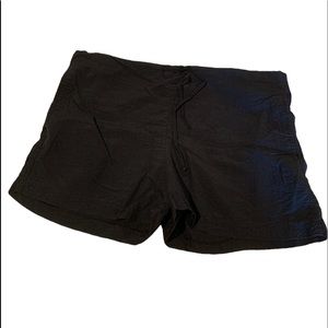 Slip on drawstring black short. Size Medium
